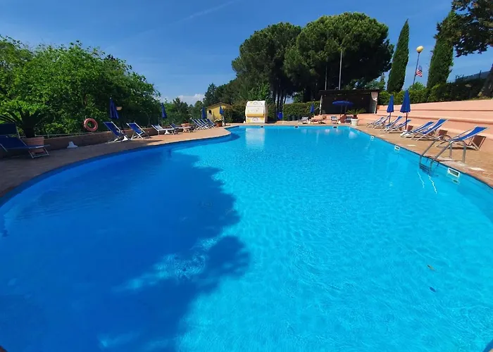 Toscana Village 3* Montopoli in Val dʼArno