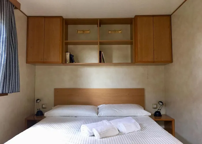 ホリデーパーク Toscana Village 3*